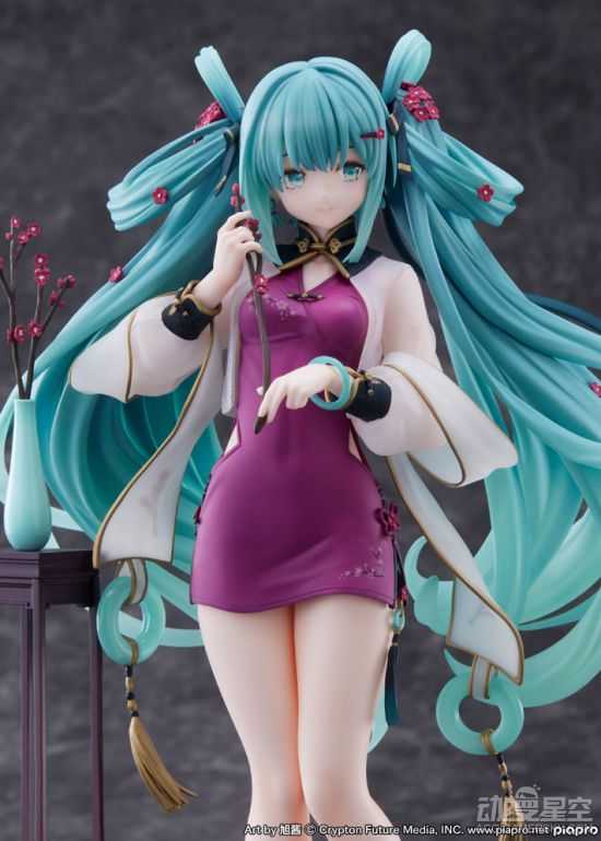 初音未来2023春节手办 旗袍短裙尽显绝美好身材